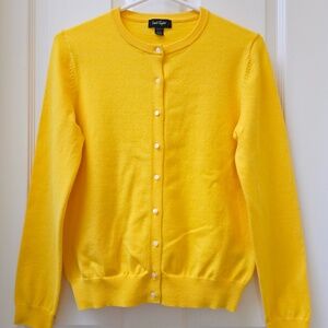 Lord & Taylor button-up cardigan. SIZE-Medium. Sunny yellow.